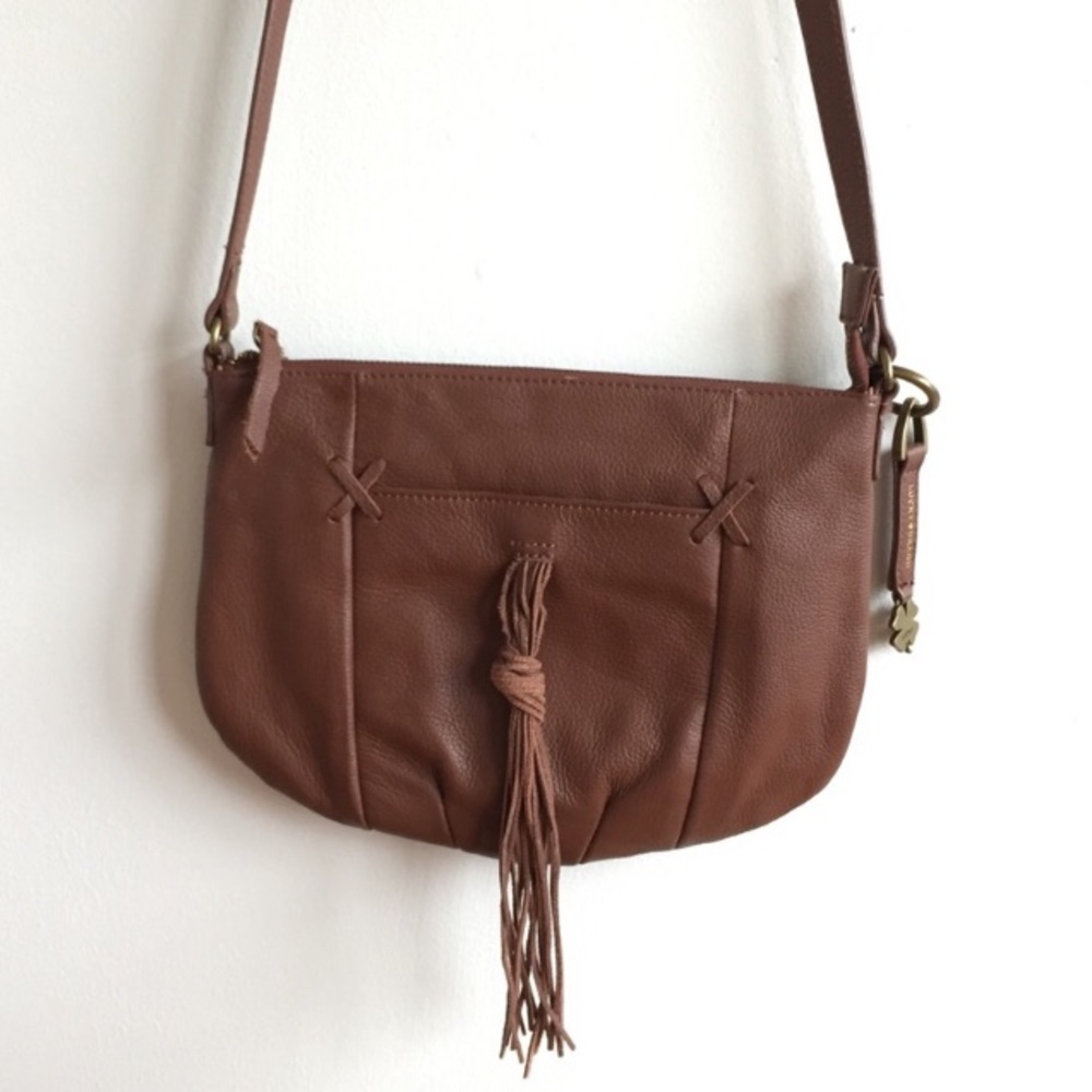 Lucky Brand 🍀 Leather Crossbody bag